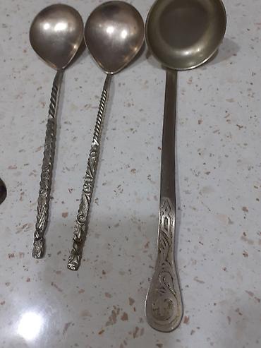 qaşıq dəsti: Kolleksiya üçün dekorativ qaşıq dəsti - Material: metal (gümüşü rəng — 3