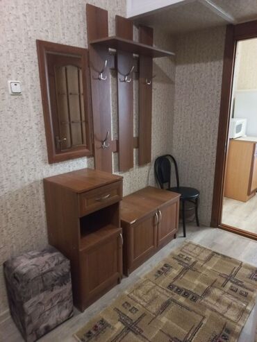 сдается 1 комнатная квартира калык акиева: 1 комната, Риэлтор, Без подселения, С мебелью полностью