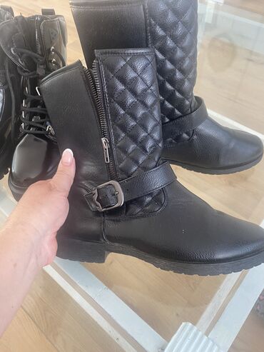 pertle za cizme: Ankle boots, 38