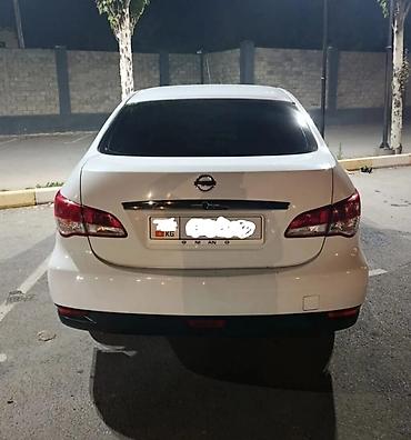 Nissan Tiida: 2015 г., 1.6 л, Механика, Бензин, Седан
