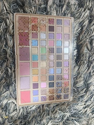 američki brojevi obuće: Paleta šminke – FabFactory Luxury Make Up Artist 80 Colour Palette - — 2