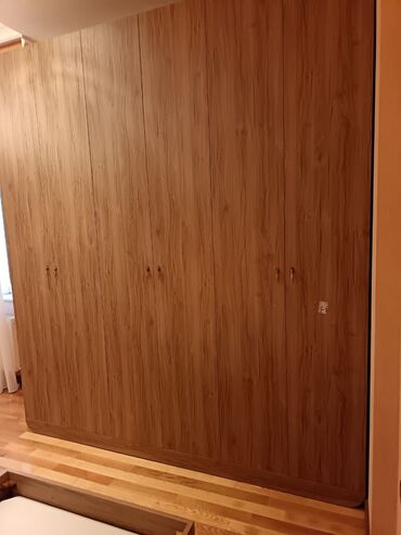 Sifarişlə mətbəx mebeli: Sifarişlə mətbəx dəsti, Özü çəkən petlələr, Parlaq laminat, Kredit yoxdur, Ödənişli çatdırılma — 32