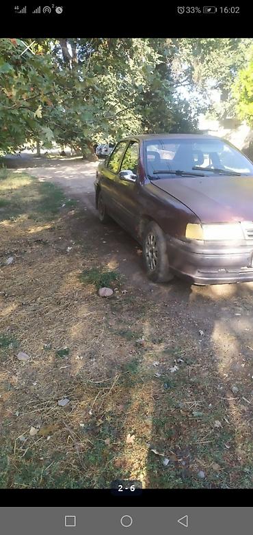 ход: Opel Vectra: 1991 г., 1.5 л, Механика, Бензин, Седан — 3