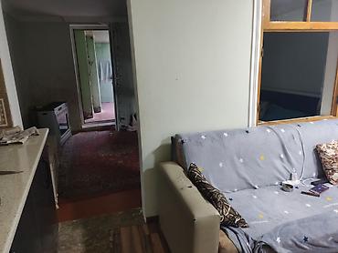 aylıq kiraye: Xirdalanda cume mescidi terefde xanım otaq isliyen olsun yas heddi 30 — 5