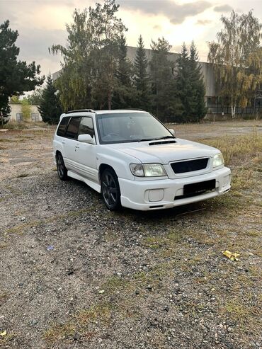 меняю на автомобиль: Subaru Forester: 2000 г., 2 л, Механика, Бензин, Кроссовер