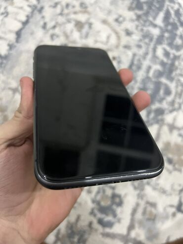 Apple iPhone: IPhone 11, 64 GB, Qara, Barmaq izi, Simsiz şarj, Face ID — 8