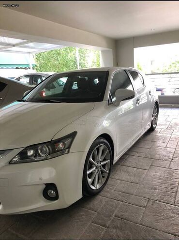 Lexus CT: 1.8 l. | 2011 έ. Χάτσμπακ