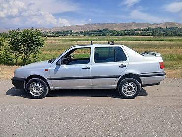 жондер прес: Volkswagen Vento: 1994 г., 1.8 л, Механика, Бензин, Седан — 2
