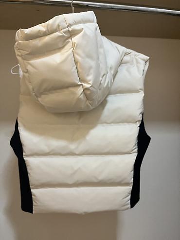 Baletkalar: ZARA jilet 
Bir defe geyilib teze kimidir — 16