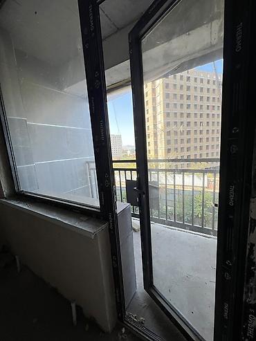 Продажа квартир: 1 комната, 63 м², Элитка, 3 этаж, ПСО (под самоотделку) — 6