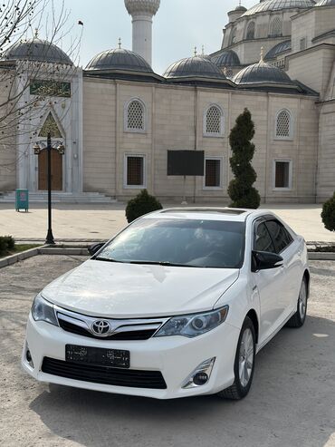 Toyota: Toyota Camry: 2013 г., 2.5 л, Вариатор, Бензин, Седан