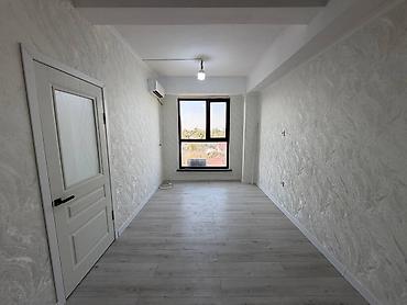 отдам дешевле: 1 комната, 35 м², ул. Ден Сяопина / Фучика Элитка, 5 этаж, Косметический ремонт — 3