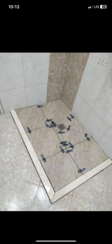 Duş poddonları: Duş gövdəsi/qabının hazırlanması – keramika və mərmər plitələrdən — 31