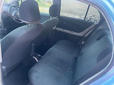 Toyota: Toyota Vitz: 2005 г., 1.3 л, Автомат, Бензин, Хэтчбэк — 8