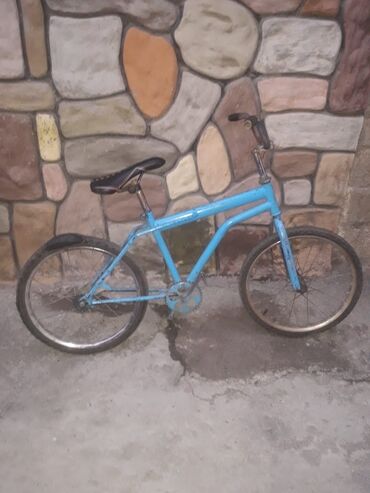 velosiped işlənmiş: Velosiped 20 likdi pedalın biri qırılıb sepi yoxdu qabağ təkər yaxşıdı