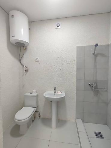 гостиницы аламедин 1: 3 комнаты, 111 м², 9 соток, Кунтуу, Собственник — 5