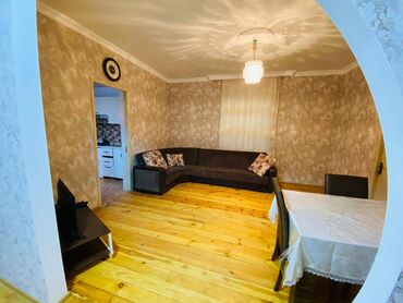 Uzunmüddətli kirayə evlər: 55 kv. m, 3 otaqlı — 1