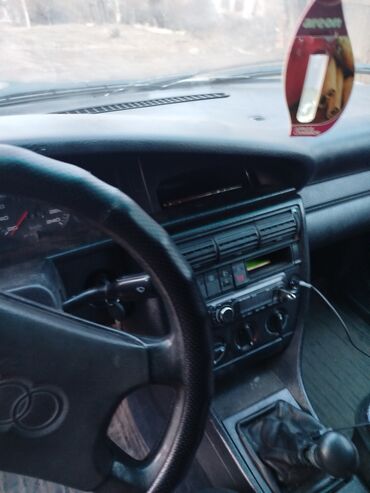 Audi: Audi 100: 1992 г., 2 л, Механика, Газ, Седан — 7