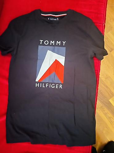 Kişi geyimləri: Futbolka, Tommy Hilfiger, M, rəng - Qara — 1