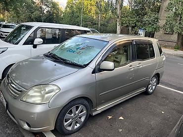 таота 35: Toyota Raum: 2004 г., 1.5 л, Бензин, Хэтчбэк — 1