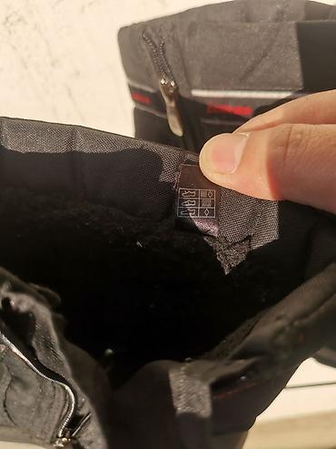 Детская обувь: Продаётся зимние сапоги для мальчика. Фирма Cortina. Б/у 33 размер, в — 11