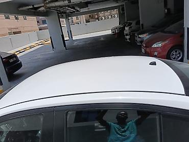 Другие автомобили: Седан белого цвета, 4 двери, компакт-класс. Сами привозили из Америки — 3