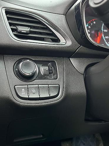 Chevrolet: Chevrolet Spark: 2017 г., 1 л, Вариатор, Бензин, Хэтчбэк — 9