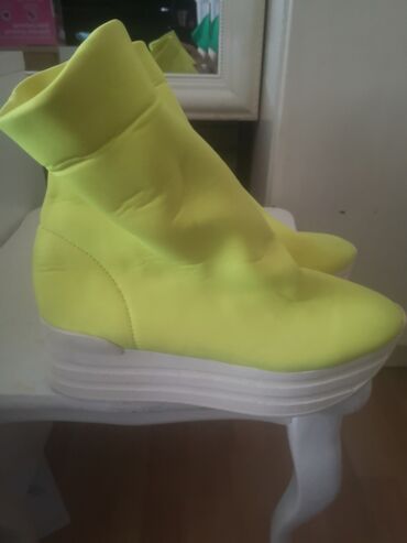curt gajger poluduboke cipele lindonu harrods br: 39, color - Yellow