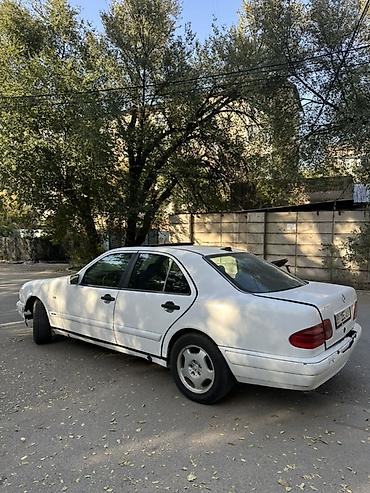 mersedes e 221: Mercedes-Benz E-Class: 1998 г., 2 л, Автомат, Бензин, Седан — 4