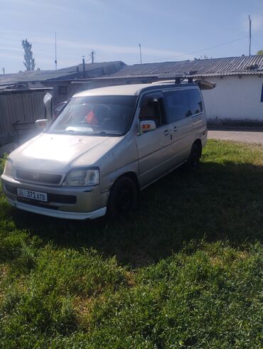Honda: Honda Stream: 2000 г., 0.2 л, Автомат, Бензин, Минивэн