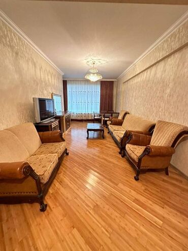 Yeni tikili: 3 otaqlı, Yeni tikili, m. İçərişəhər, 100 kv. m — 1