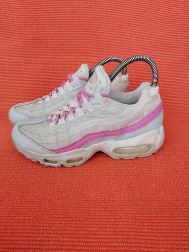 nike air max 95 purple and blue: Nike, 38.5