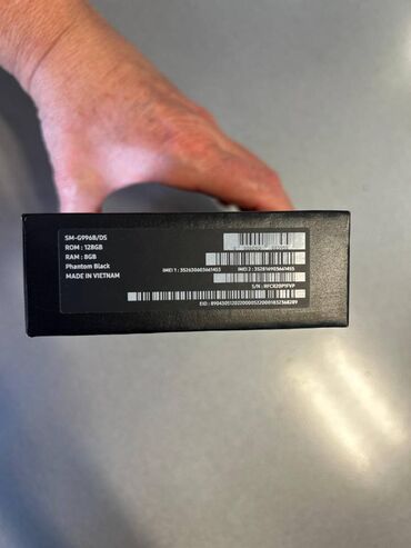 Samsung: Samsung Galaxy S21 Ultra 5G — 12