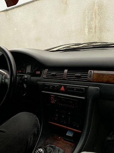 Audi: Audi A6: 2000 г., 2.4 л, Механика, Бензин, Седан — 9