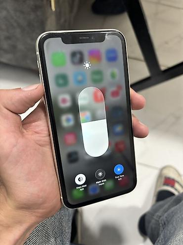 iphone 11 azn: IPhone 11, Ağ, Face ID — 3