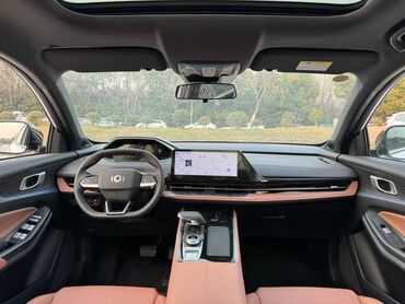 Changan: Avtomobil 0 km dir və ən son full salondur. 3 illik kasko(taksi)və — 10