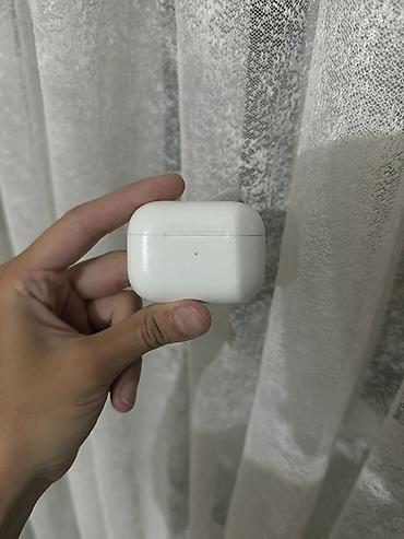 airpods pro 1: Apple AirPods 3 Pro simli/Naqilsiz Şarj Qutusu ilə - Model: AirPods — 1