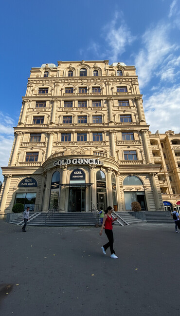 Ofislər: ALLIANCE PLAZA Gənclik mall ilə üzbə-üz Arakəsməsiz Ofis (Open — 1