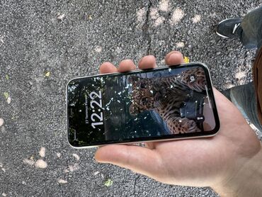 iphone xacmaz: IPhone 11, 64 ГБ, Белый