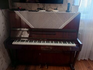Midi-klaviaturalar: Piano, Belarus, Akustik, İşlənmiş, Ünvandan götürmə