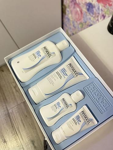 молочко для тела: Аптечный набоp дерматокосметики Physiogel Daily Moisture Therapy Set — 1