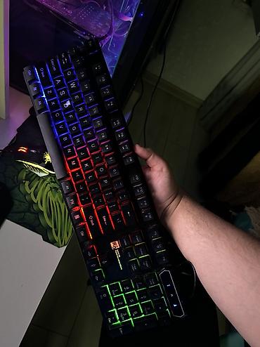 planset satiram: GAMING KLAVIATURA Qirigi cati yoxdu Tezesin alimisham deye ehtiyac — 1