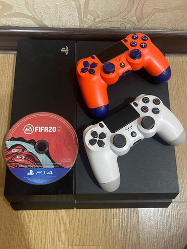 PS4 (Sony Playstation 4): Playstation 4 fat modeli satilir.Ideal