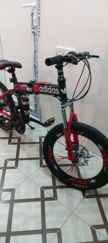 Tavalar: İki təkərli Uşaq velosipedi Adidas, 20"