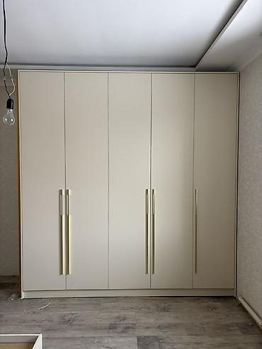 Кухонные гарнитуры: Мебель на заказ — 17