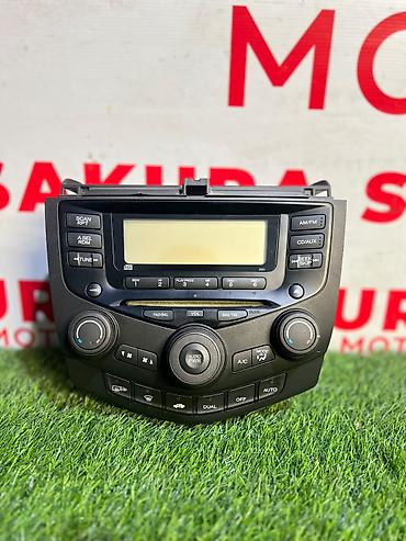 cl 7: Сenter console Honda Б/у, Оригинал, Япония — 1