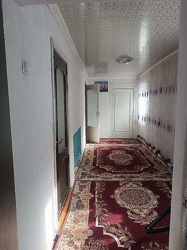 Продажа коттеджей и домов: Продаются Дом адрес Кара балта улица Фрунзенская цена 6600.000 участок — 4