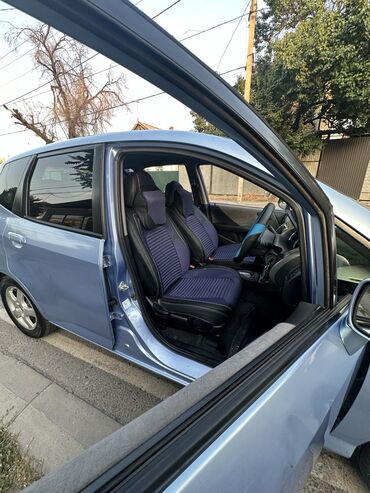 фит нонда: Honda Fit: 2001 г., 1.3 л, Вариатор, Бензин