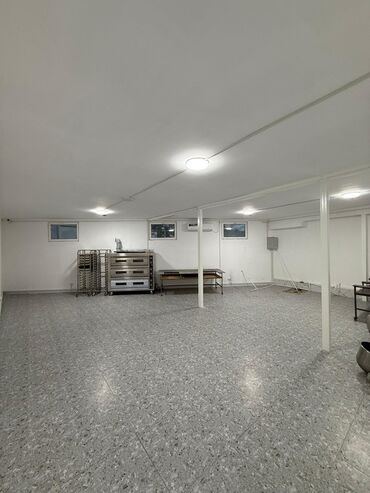 пекарня оборудование: Сдаю в аренду Сдается в аренду пекарня свежим ремонтом с новым