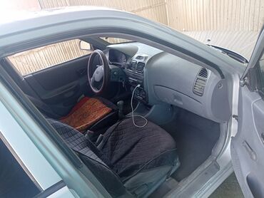 купить багажник на крышу авто в бишкеке: Hyundai Accent: 2005 г., 1.5 л, Механика, Бензин